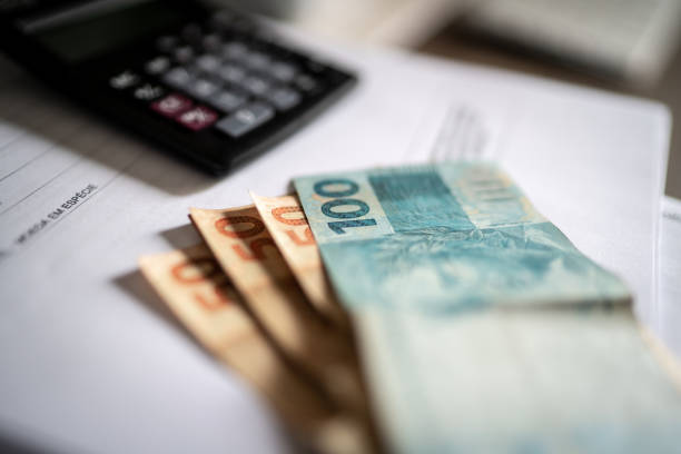 RECEITA FEDERAL DIVULGA INSTRUÇÃO NORMATIVA SOBRE OPERAÇÕES LIQUIDADAS EM ESPÉCIE